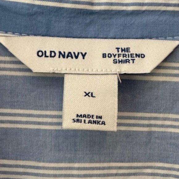 Women's NWT Old Navy Blue Striped Boyfriend Shirt XL- So CUTE! - Picture 3 of 9
